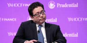 Read more about the article Fundstrat’s Tom Lee explains why he’s doubling down on bitcoin after Elon Musk’s surprising reversal – and increasing his price target to $125,000